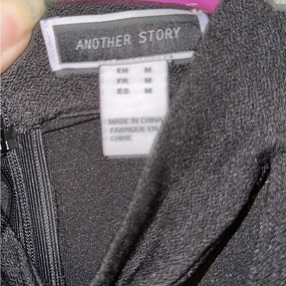 Jumpsuit - Picture 3 of 3